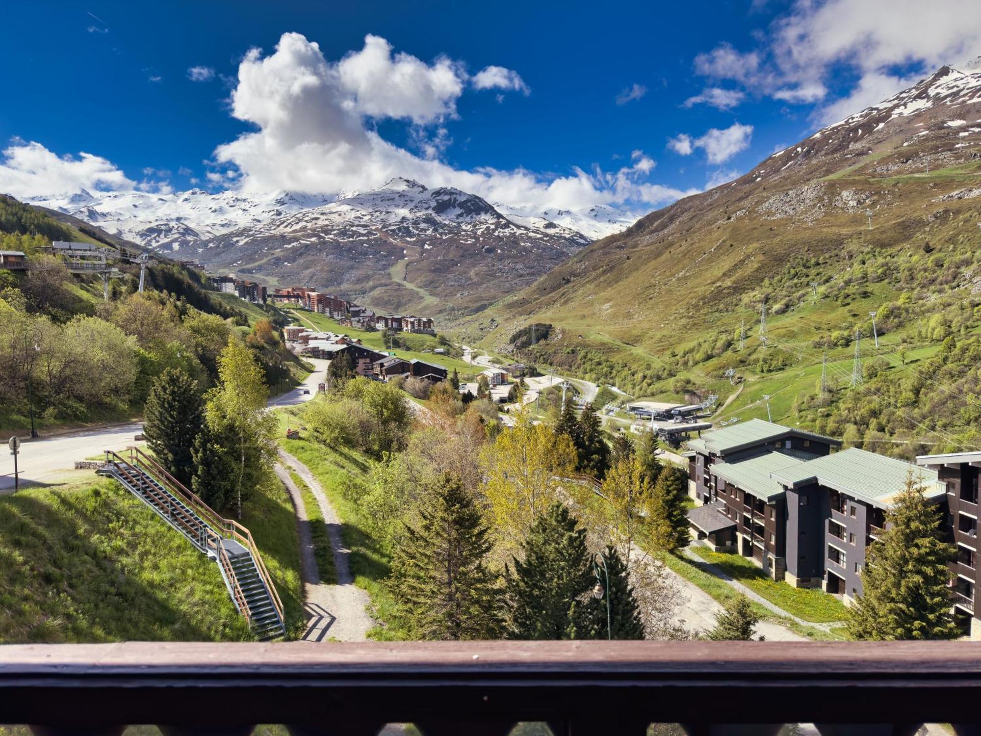 Alpeen Hotel Saint-Martin-de-Belleville Bagian luar foto