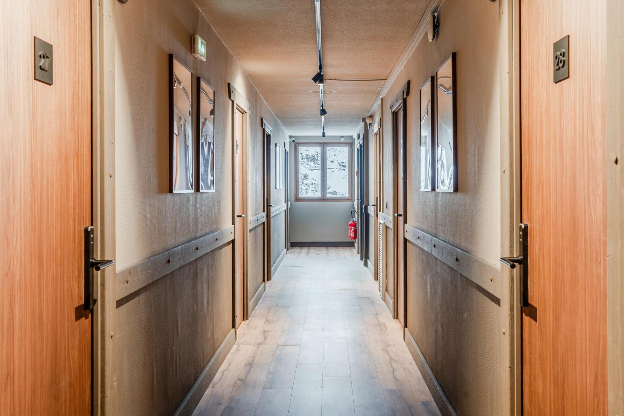Alpeen Hotel Saint-Martin-de-Belleville Bagian luar foto